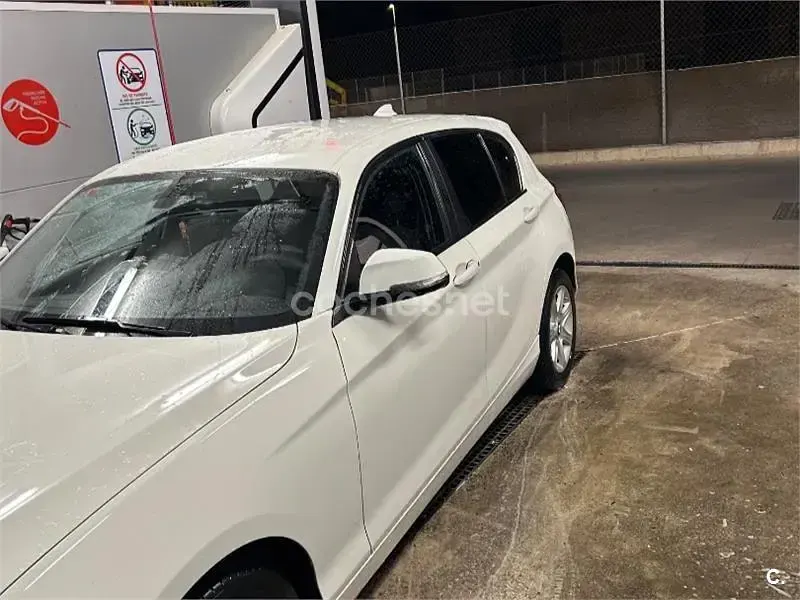 Usado BMW 116 116 CV (85 kW) 2012 Blanco Utilitario