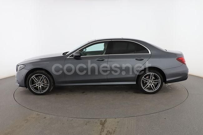 Usado Mercedes E350 AMG line 258 CV (189 kW) 2017 Gris / plata Berlina
