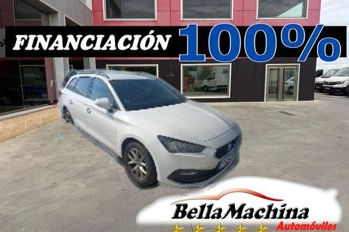 Blanco Usado 2021 Seat Leon Style Familiar | 14.775 € (Precio justo) - Imagen 1/1