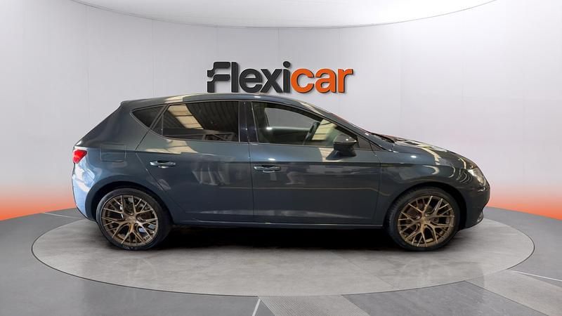 Używany Seat Leon Style 115 KM (84 kW) 2020 Szary Sedan/Limuzyna