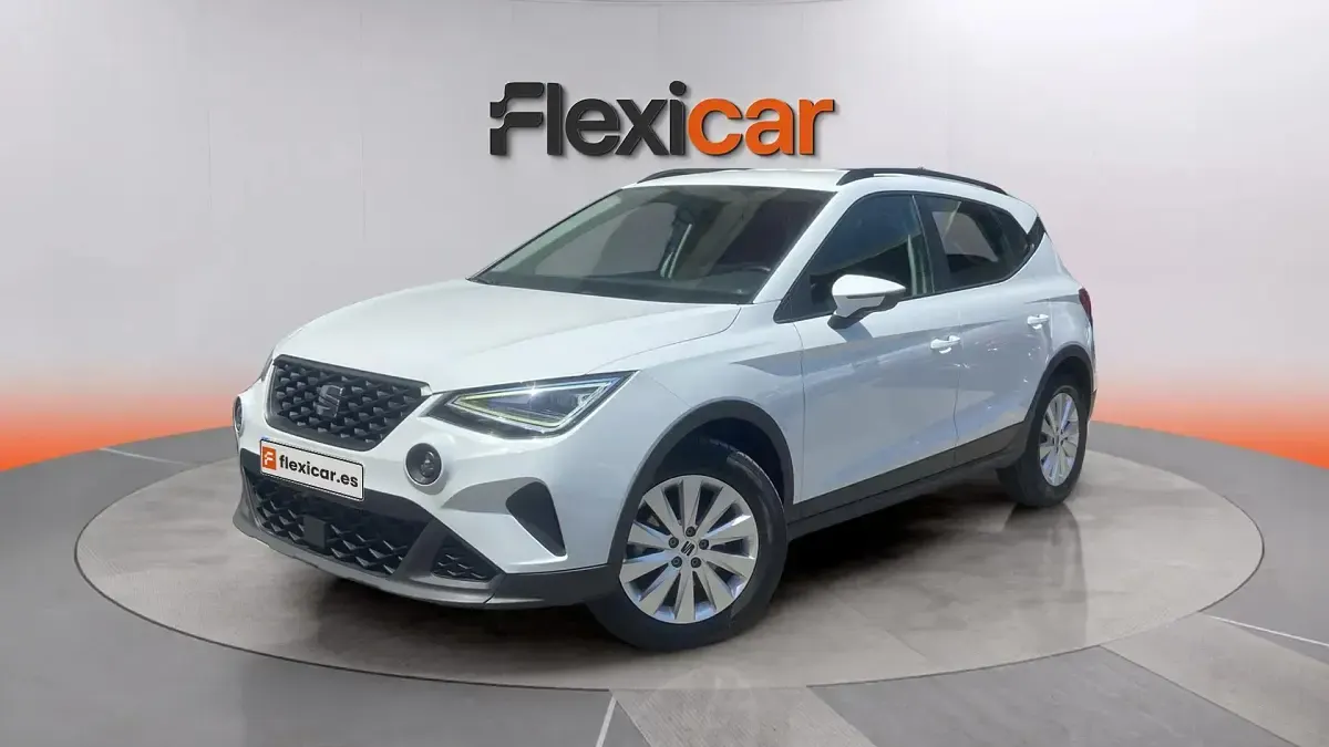 Usado Seat Arona Style 116 CV (85 kW) 2024 Blanco SUV