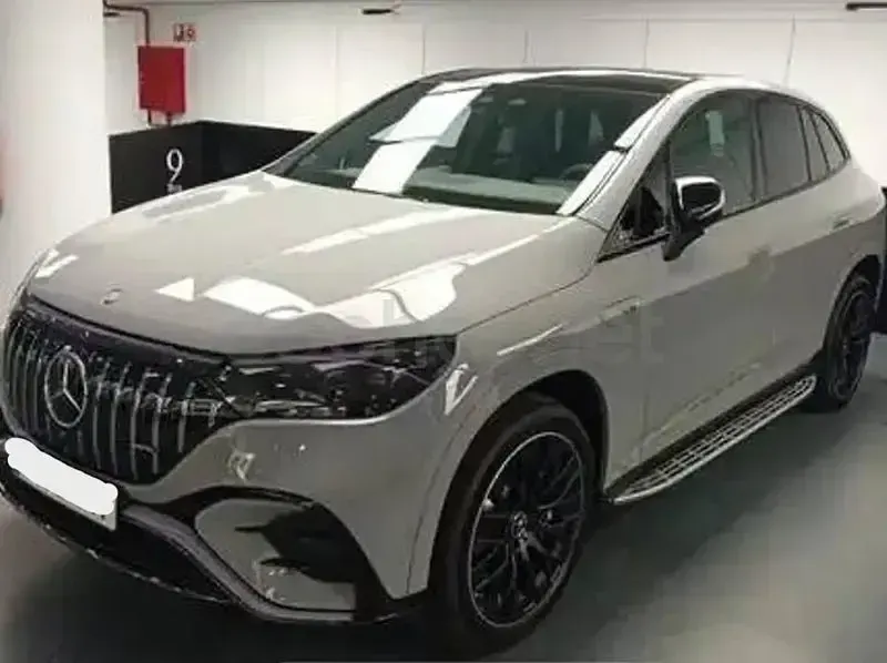 Usado Mercedes EQE AMG 43 Edition 350 kW (476 CV) 2024 Eléctrico SUV