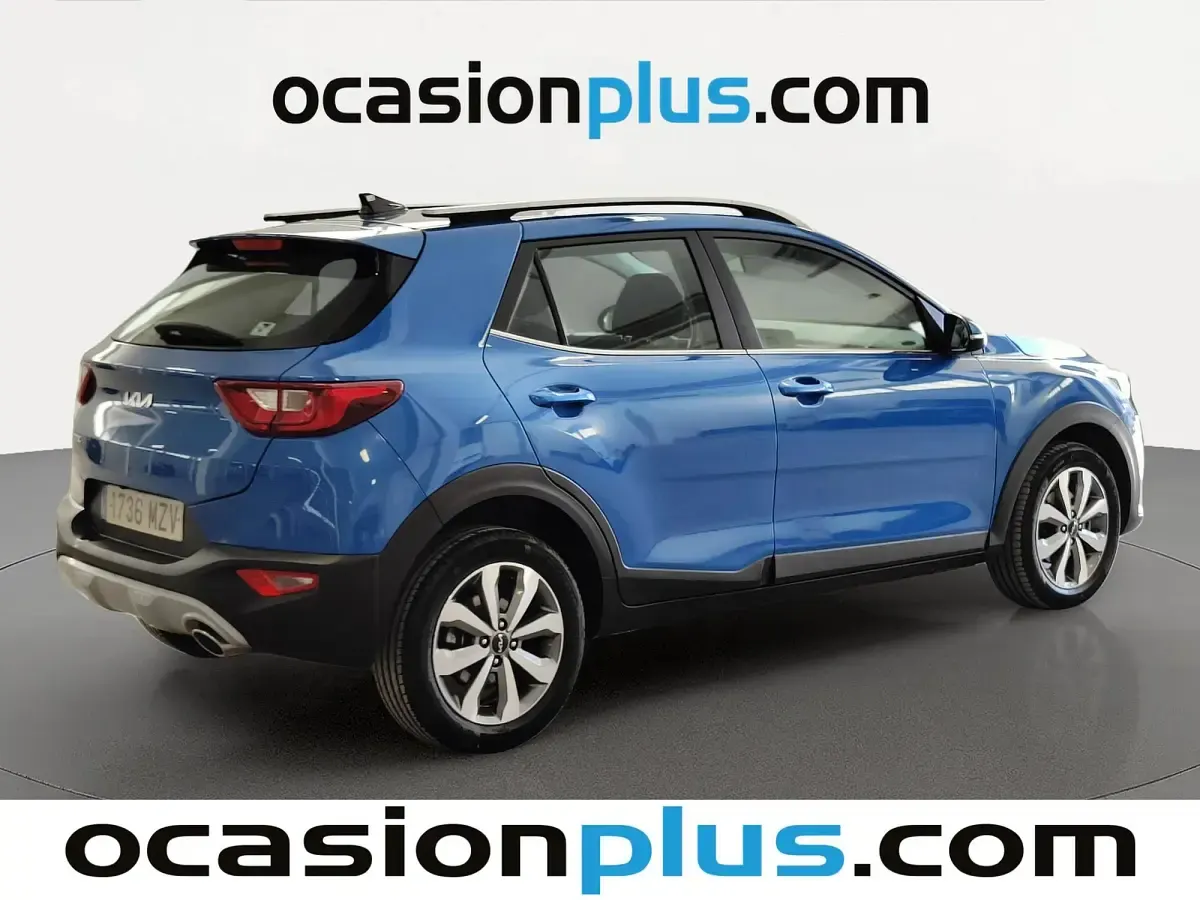 Usado Kia Stonic 100 CV (73 kW) 2025 Azul SUV