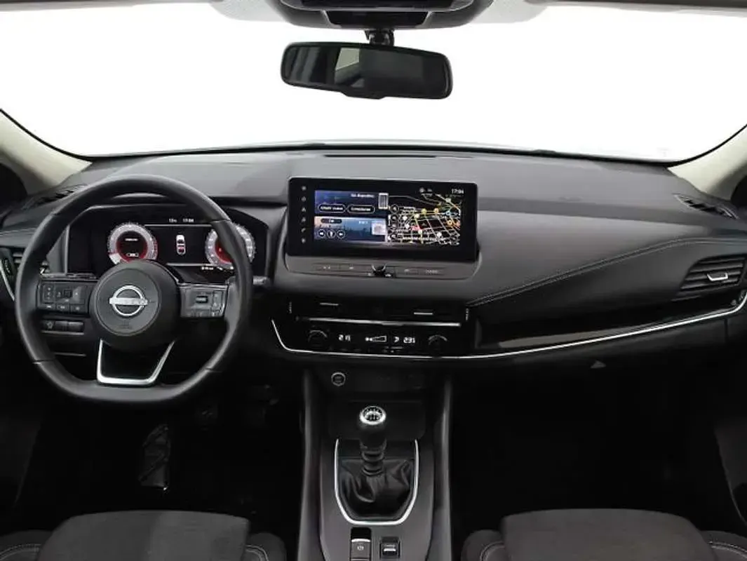 Usado Nissan Qashqai N-Connecta 140 CV (102 kW) 2024 Negro SUV