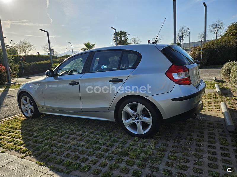 Usado BMW 116 115 CV (84 kW) 2008 Gris / plata Utilitario