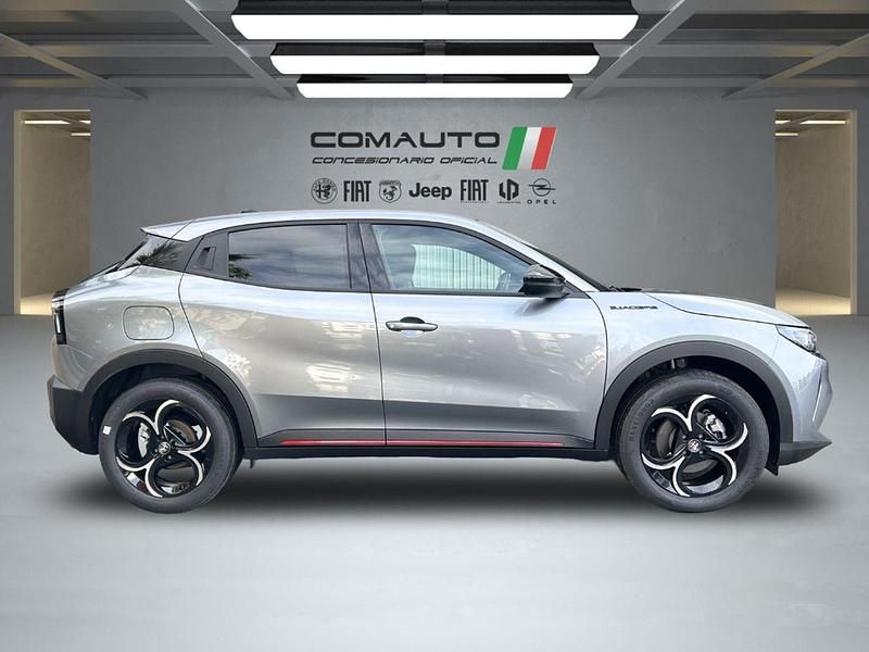 Nuevo Alfa Romeo GT Junior Edizione Speciale 145 CV (106 kW) 2026 Gris Utilitario