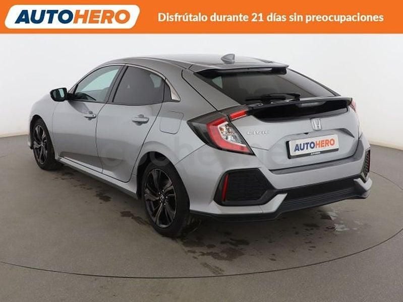 Usado Honda Civic Elegance 131 CV (96 kW) 2019 Gris Berlina