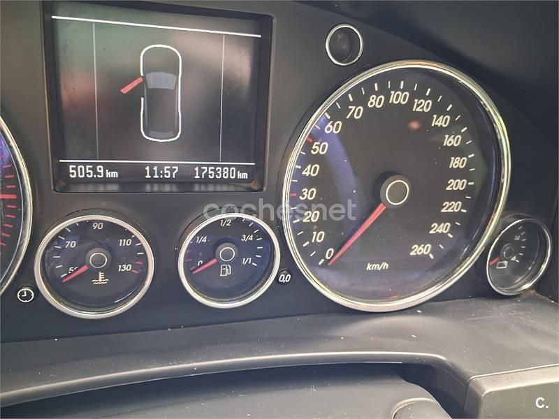 Usado VW Touareg R 174 CV (127 kW) 2005 Negro SUV