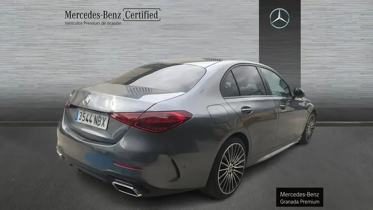 Usado Mercedes C220 197 CV (144 kW) 2025 Gris Berlina