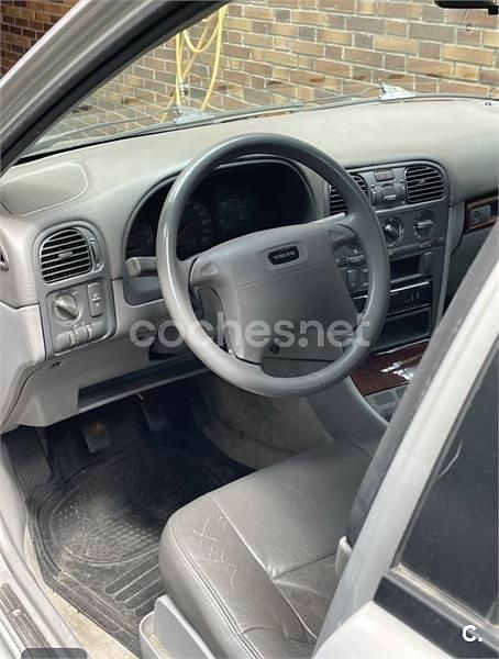Begagnad Volvo S40 137 HK (100 kW) 1997 Grå Sedan