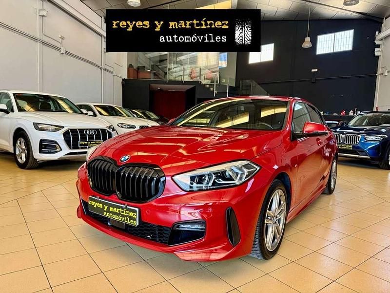 Usado BMW 116 M Sport 116 CV (85 kW) 2020 Rojo Utilitario
