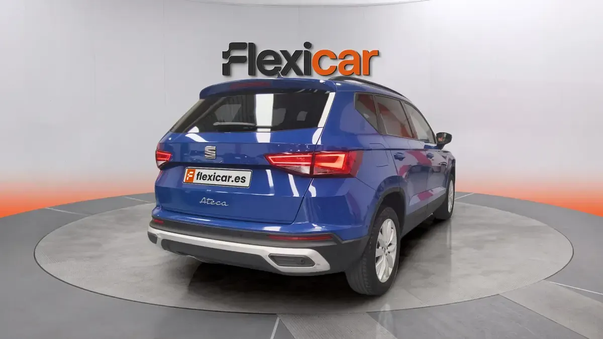 Usado Seat Ateca Style 116 CV (85 kW) 2022 Azul SUV