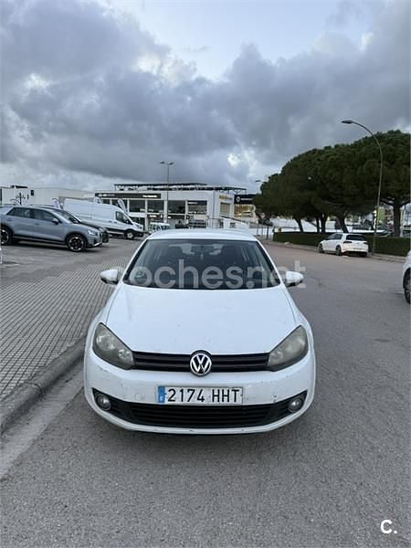 Usado VW Golf VII Advance 105 CV (77 kW) 2012 Blanco Berlina