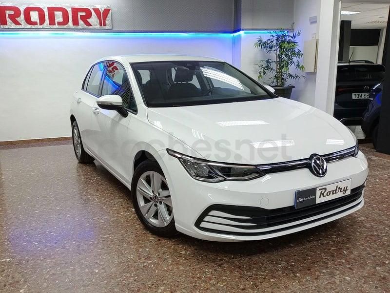 Usado VW Golf VIII 110 CV (80 kW) 2022 Negro Berlina