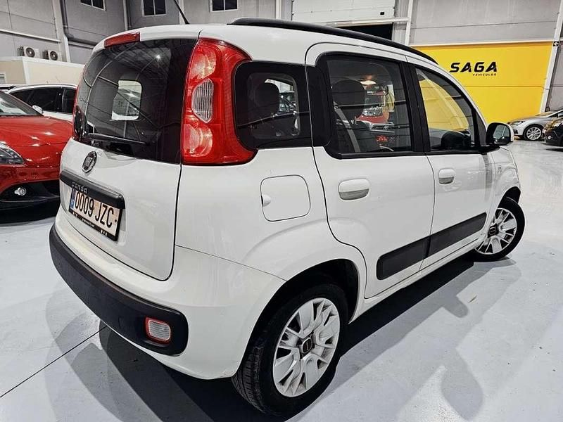 Usado Fiat Panda Lounge 69 CV (50 kW) 2017 Blanco Utilitario