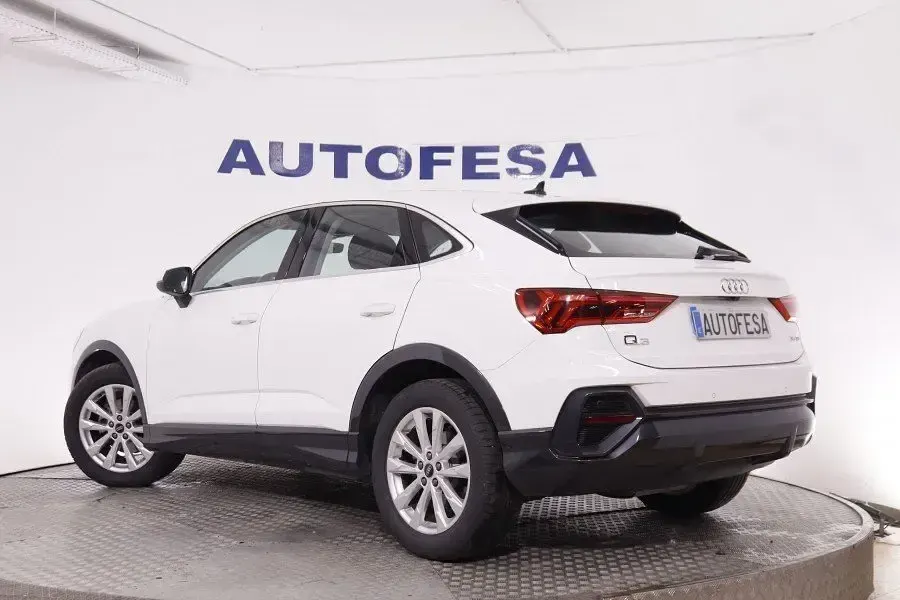 Usado Audi Q3 Sportback 150 CV (110 kW) 2021 Blanco SUV