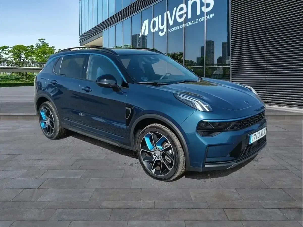 Usado Lynk & Co 01 261 CV (191 kW) 2023 Azul SUV