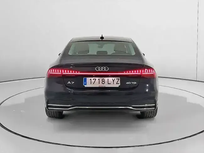 Usado Audi A7 S-Line 204 CV (150 kW) 2022 Azul Berlina
