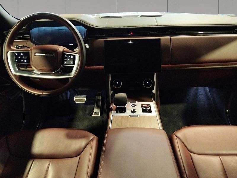 Usado Land Rover Range Rover Autobiography 351 CV (258 kW) 2023 Batumi gold SUV