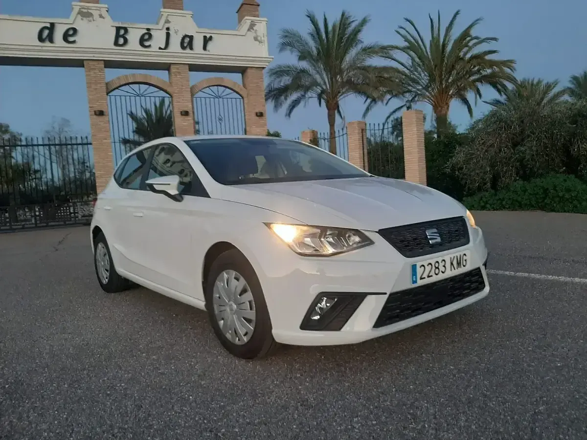 Usado Seat Ibiza FR 95 CV (69 kW) 2018 Blanco Utilitario