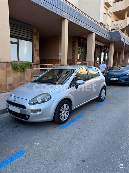 Gris / plata Usado 2013 Fiat Punto Pop Utilitario | 7000 € (Precio justo) - Imagen 1/1