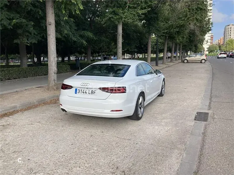 Usado Audi A5 Advanced Plus 190 CV (139 kW) 2019 Blanco Coupe