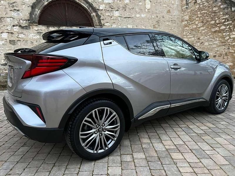 Usado Toyota C-HR Advance 184 CV (135 kW) 2021 Plateado SUV
