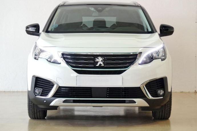 Usado Peugeot 5008 Allure 130 CV (95 kW) 2019 Monovolumen