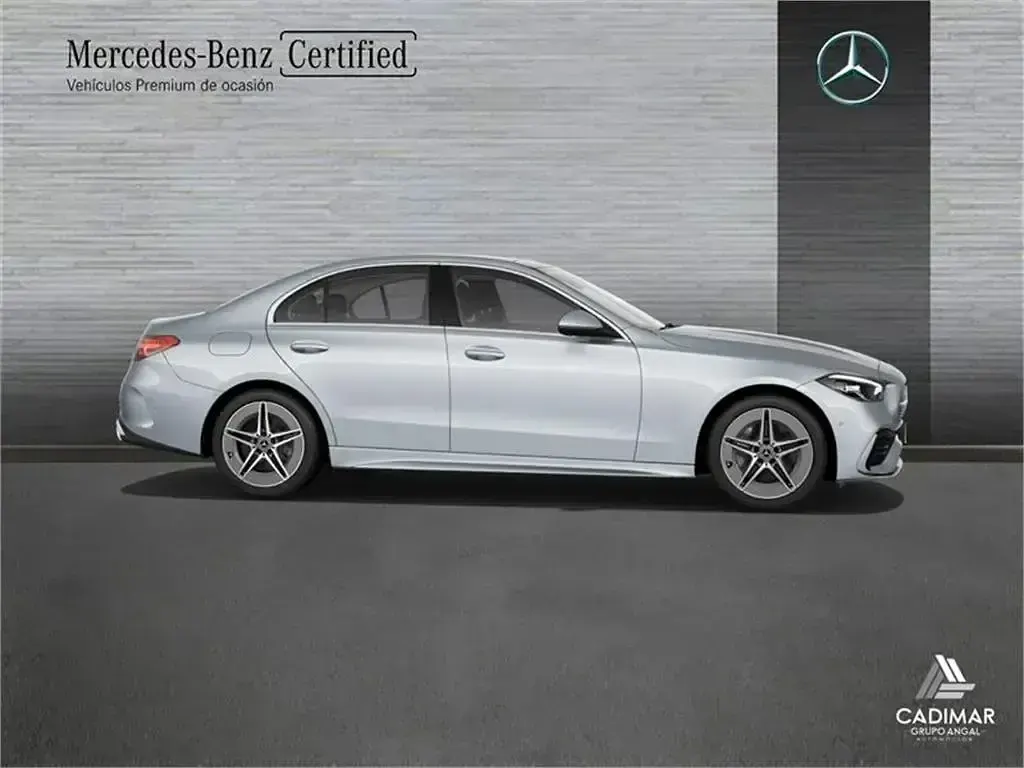 Usado Mercedes C300 313 CV (230 kW) 2025 Gris Berlina