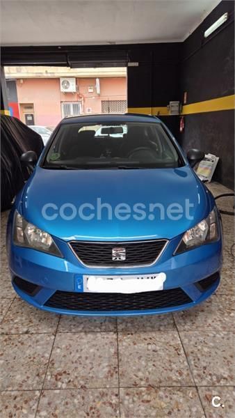 Azul Usado 2016 Seat Ibiza Reference Berlina | 8200 € (Precio justo) - Imagen 1/4