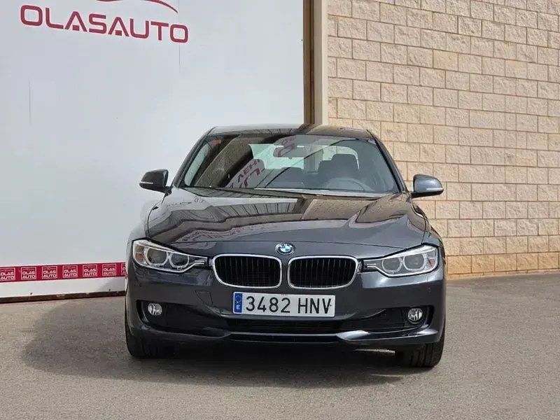 Usado BMW 316 116 CV (85 kW) 2013 Gris / plata Berlina