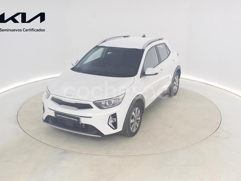 Blanco Usado 2024 Kia Stonic SUV | 19.900 € (Precio justo) - Imagen 1/4