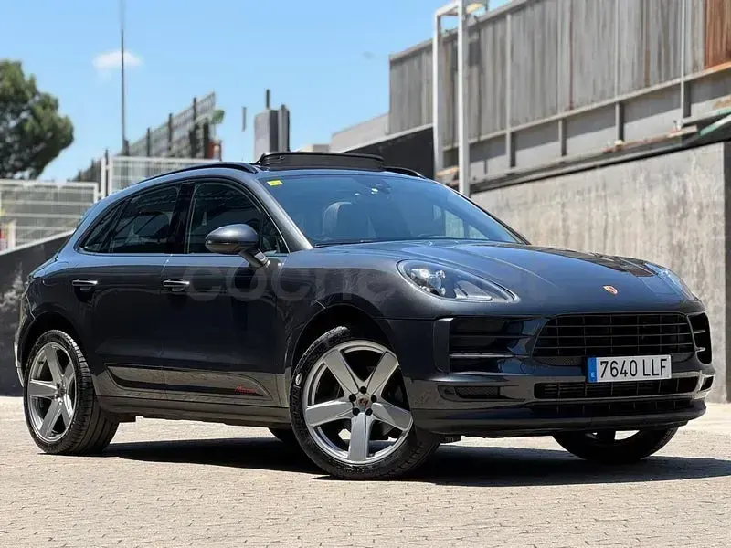 Begagnad Porsche Macan 245 HK (180 kW) 2021 Grå SUV