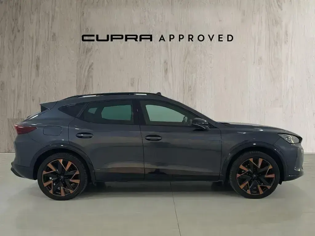 Usado Cupra Formentor VZ 272 CV (200 kW) 2024 Gris SUV