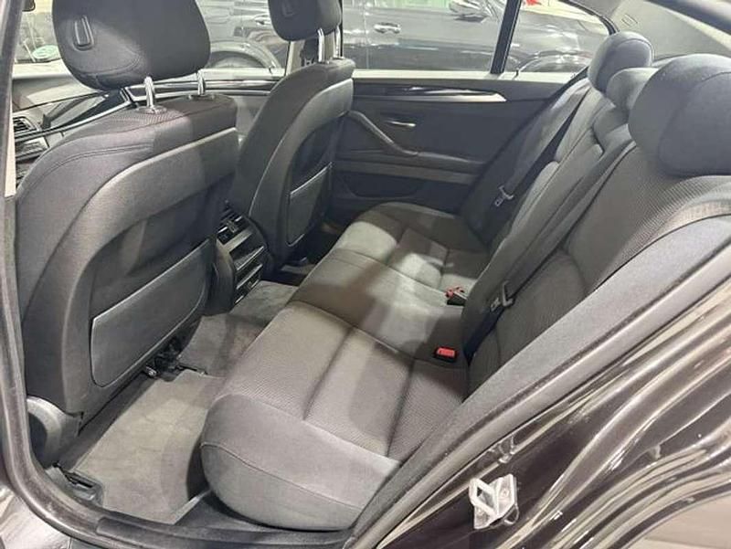 Usado BMW 520 Comfort Edition 190 CV (139 kW) 2016 Negro Berlina