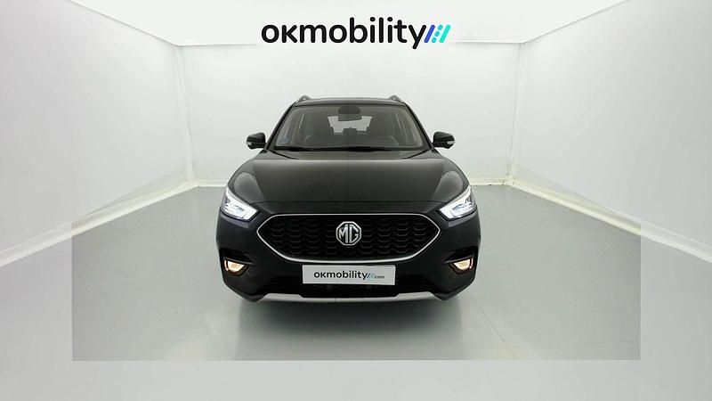 Usado MG ZS Luxury 111 CV (81 kW) 2023 Negro guijarro SUV