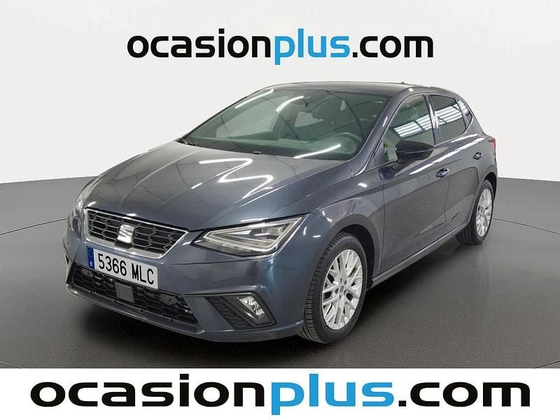 Gris Usado 2023 Seat Ibiza FR Utilitario | 15.455 € (Precio justo) - Imagen 1/4