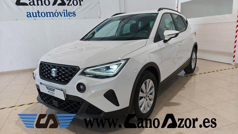 Blanco Usado 2024 Seat Arona Style SUV | 20.700 € (Un poco caro) - Imagen 1/4