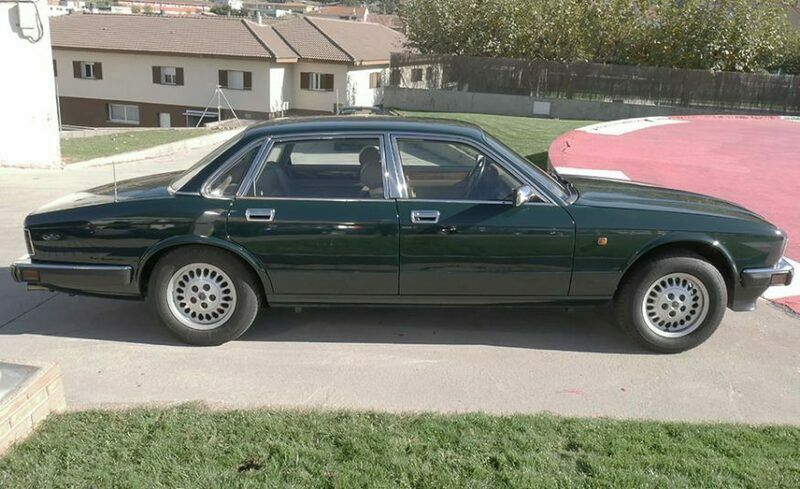 Usado Jaguar XJ6 Sovereign 198 CV (145 kW) 1991 Verde oscuro Berlina