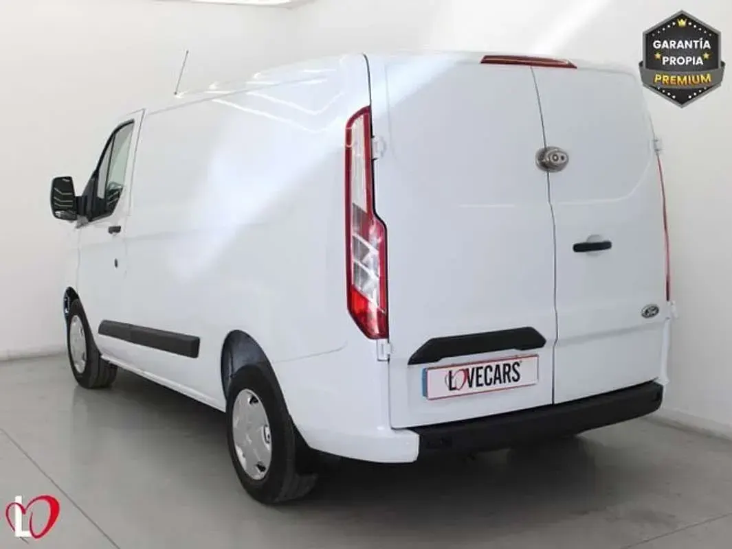 Usado Ford Transit Custom Trend 131 CV (96 kW) 2023 Blanco Van