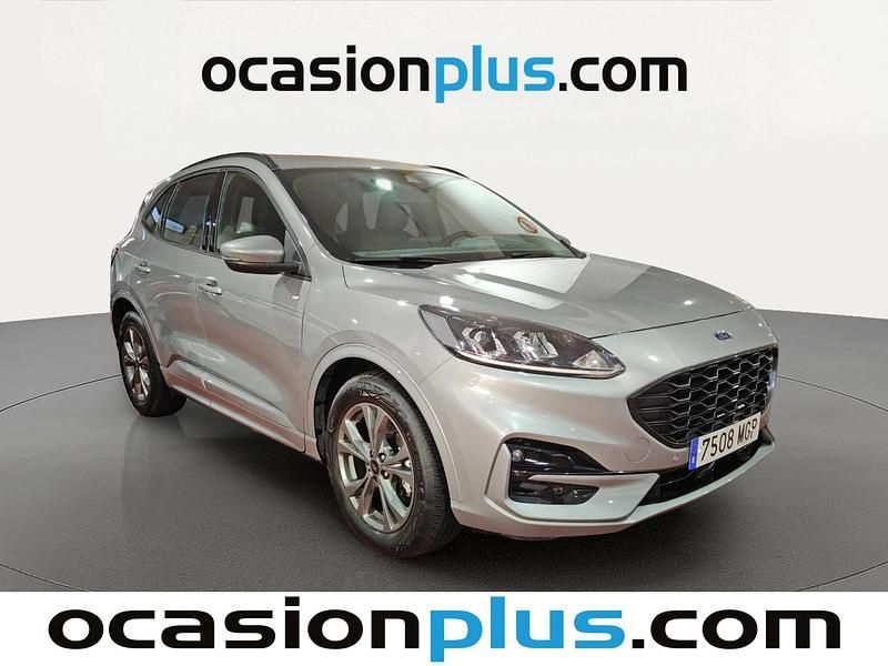 Usado Ford Kuga ST-Line 190 CV (139 kW) 2023 Gris plata SUV