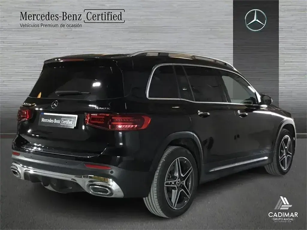 Usado Mercedes GLB200 150 CV (110 kW) 2024 Negro SUV