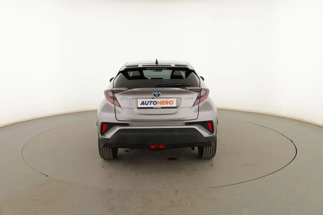 Usado Toyota C-HR Plus 122 CV (89 kW) 2017 Gris SUV