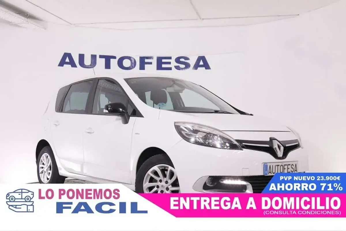 Usado Renault Scénic III LIMITED 116 CV (85 kW) 2015 Blanco Familiar