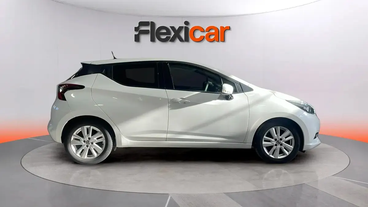 Usado Nissan Micra Acenta 101 CV (74 kW) 2019 Blanco Utilitario