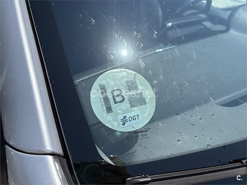 Gris / plata Usado 2015 Peugeot 208 Style Utilitario | 6100 € (Buen precio) - Imagen 1/4