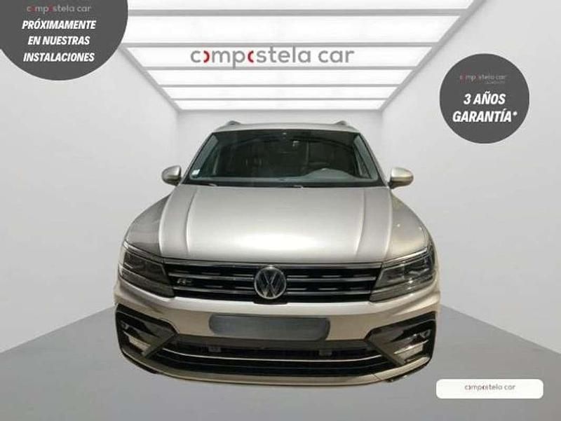 Usado VW Tiguan Exclusive 150 CV (110 kW) 2020 Plateado SUV