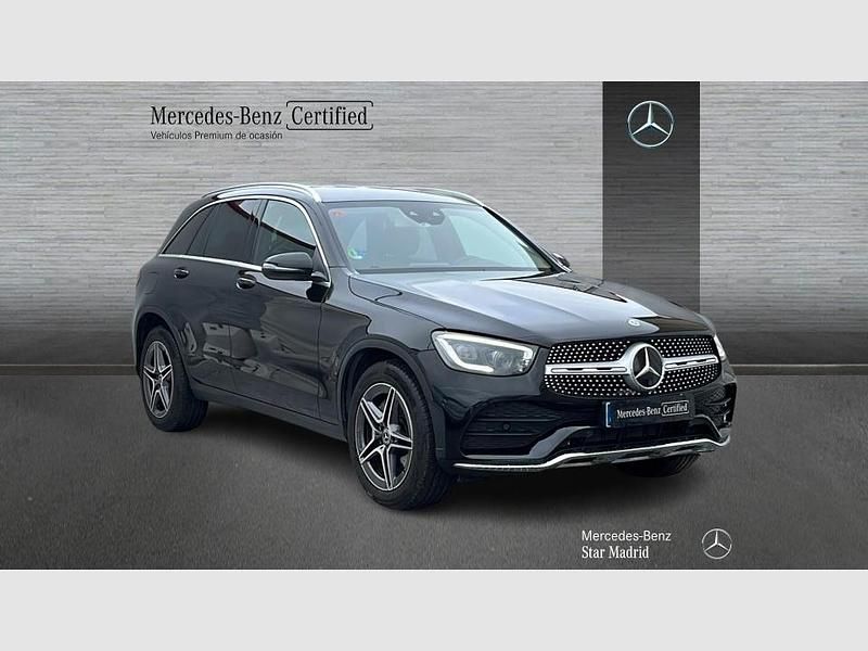 Usado Mercedes GLC300e 258 CV (189 kW) 2019 Negro obsidiana metalizado SUV
