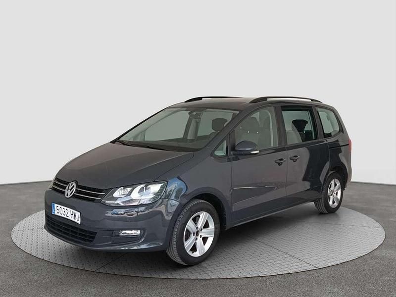 Usado VW Sharan Advance 140 CV (102 kW) 2014 Gris / plata Monovolumen