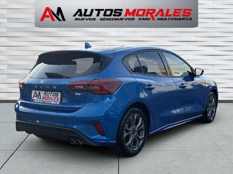 Begagnad Ford Focus ST-Line 125 HK (91 kW) 2023